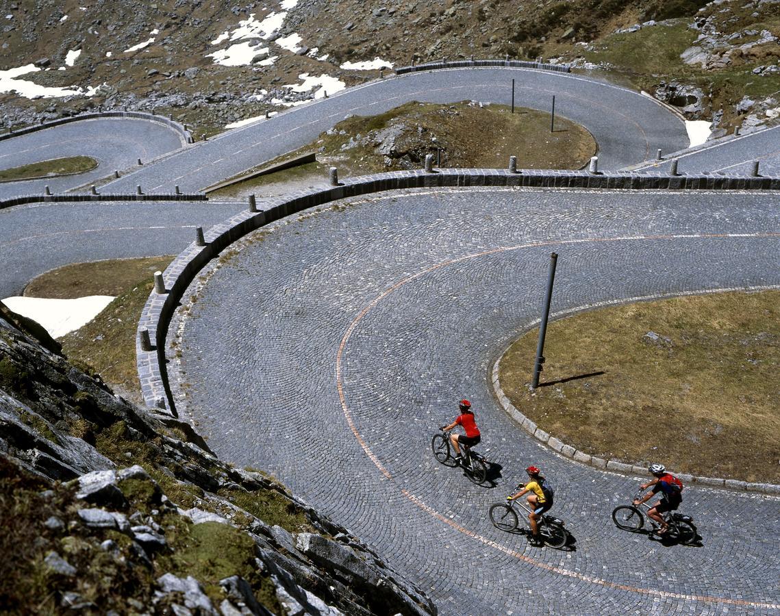 B&B Gottardo Airolo Zewnętrze zdjęcie