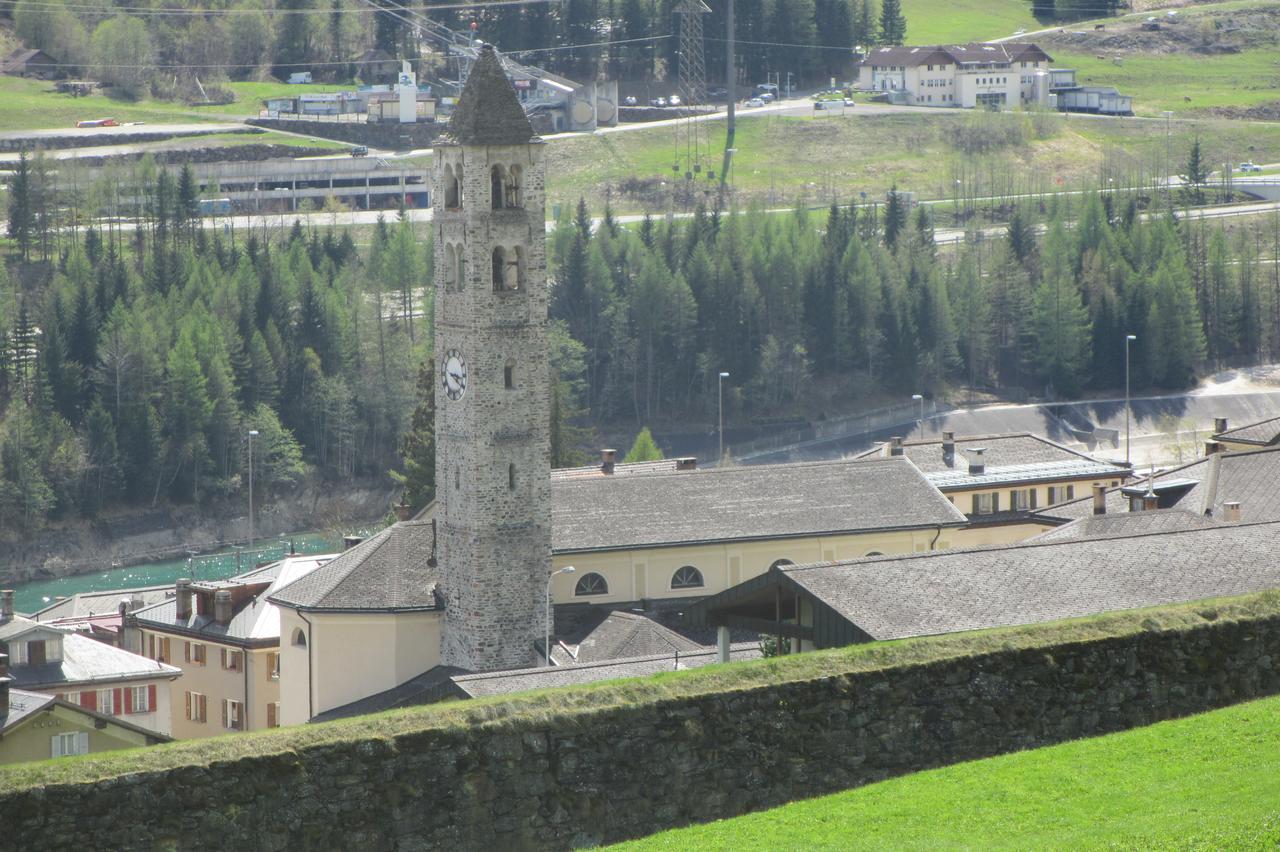 B&B Gottardo Airolo Zewnętrze zdjęcie